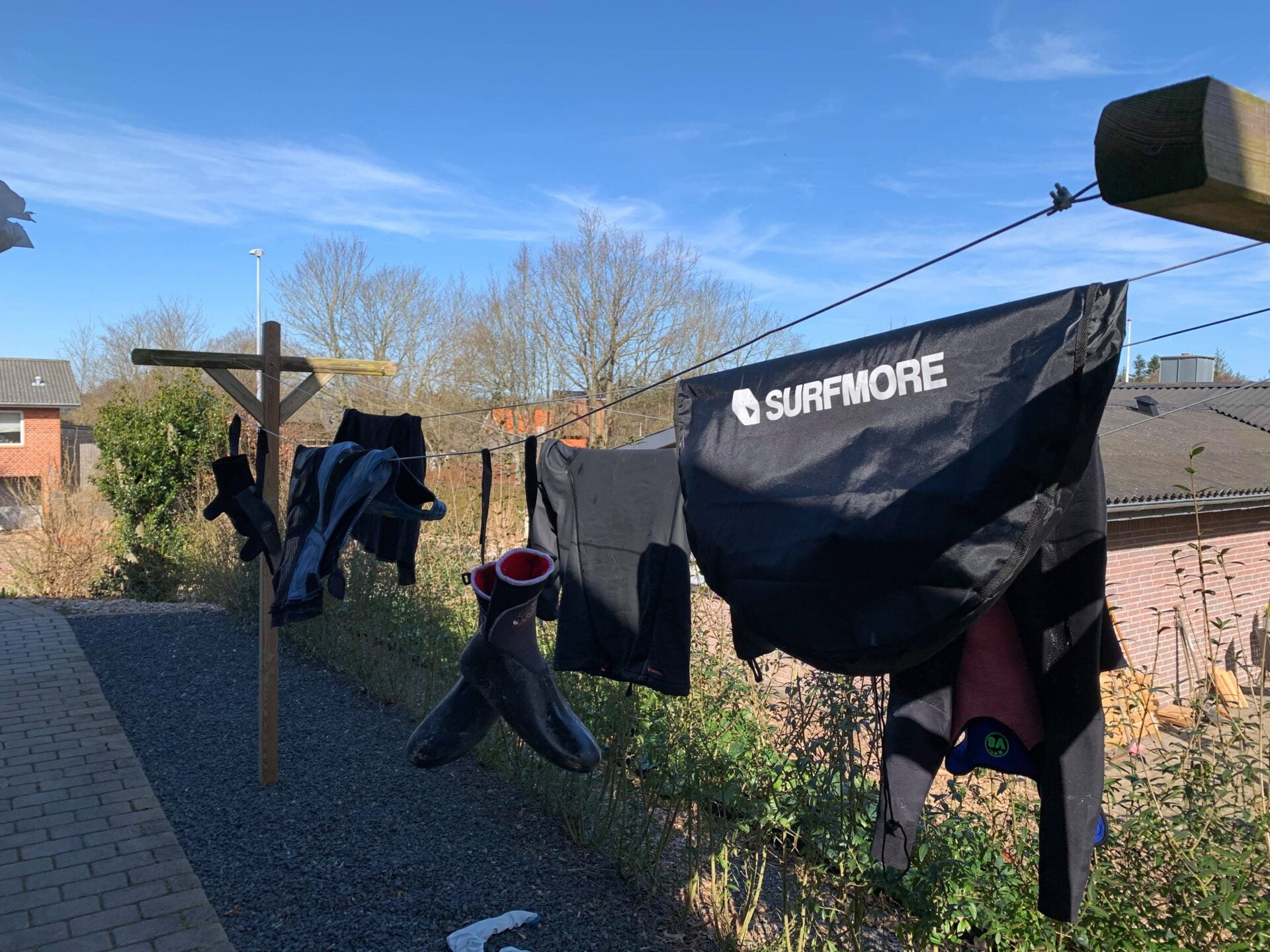 surfmore-toej-tilbehoer-paa-boejle