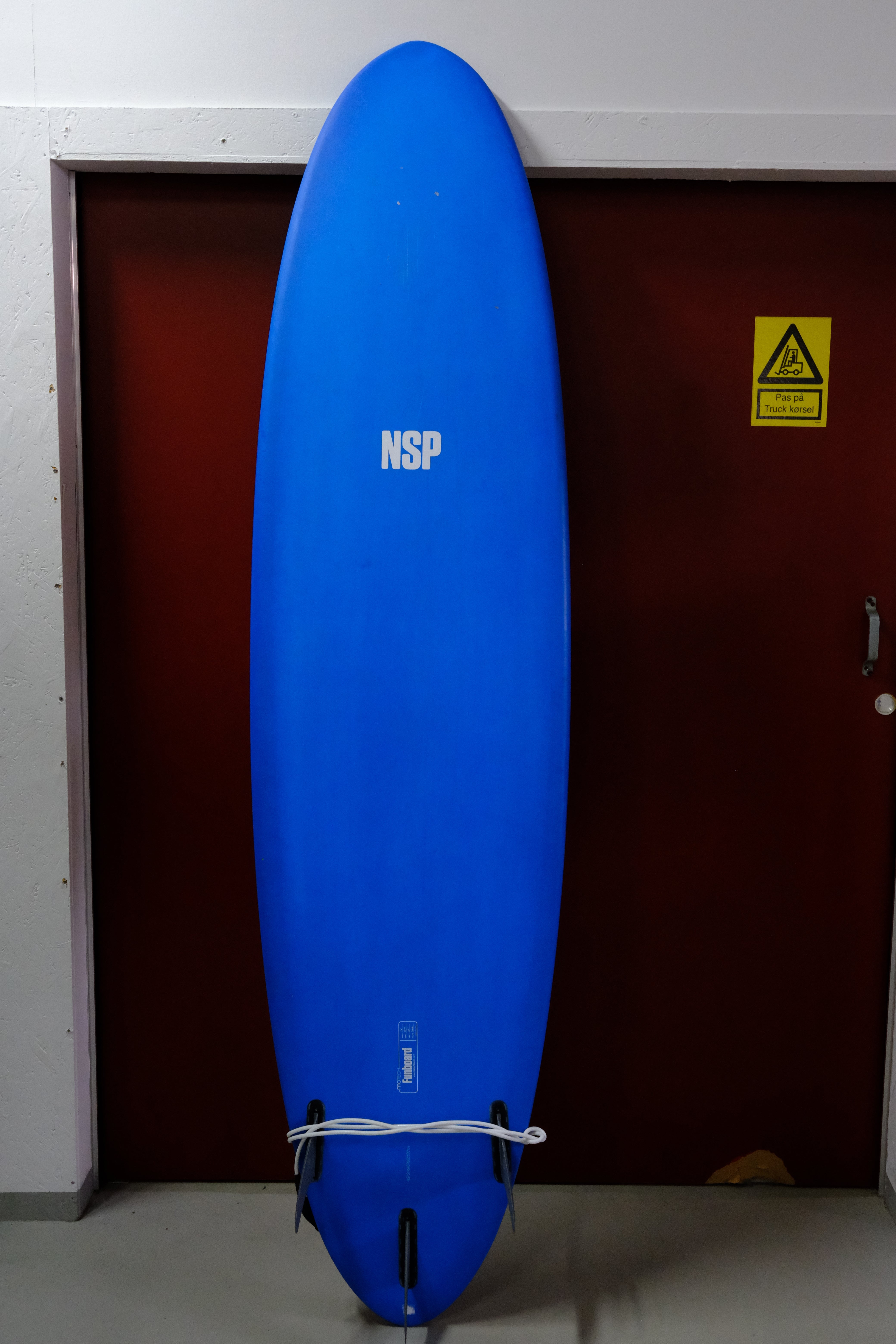 NSP Protech Fun 7'6 Marinblå Tint FTU - Surfbräda
