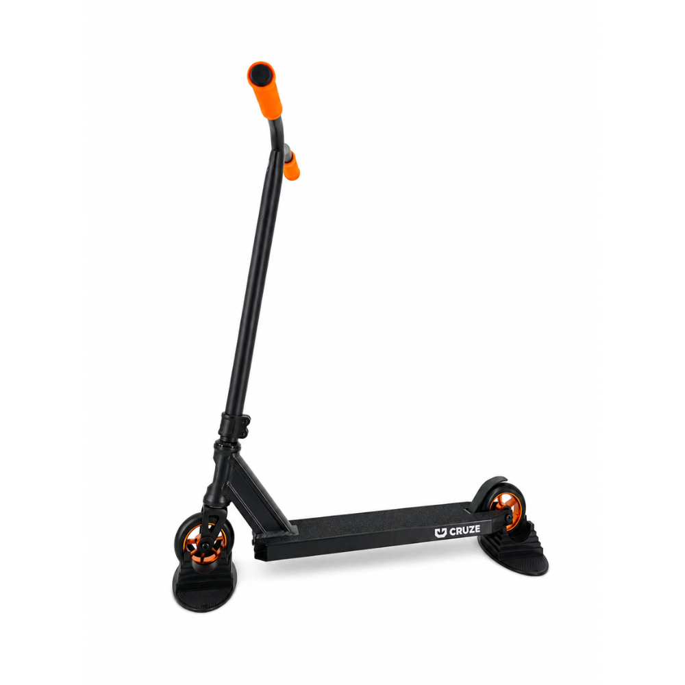 Cruze Core Trick Løbehjul - Sort/Orange - Fra siden